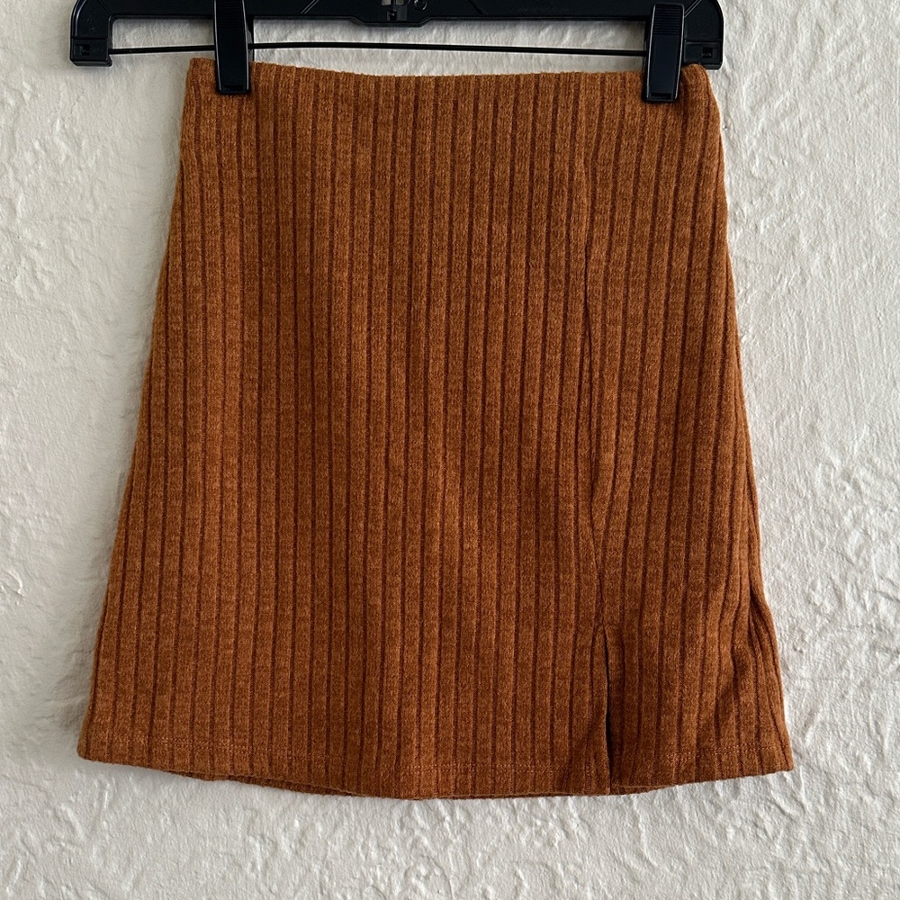 Princess Polly Mini Skirt Human Movement NWT 0 Tan Ribbed